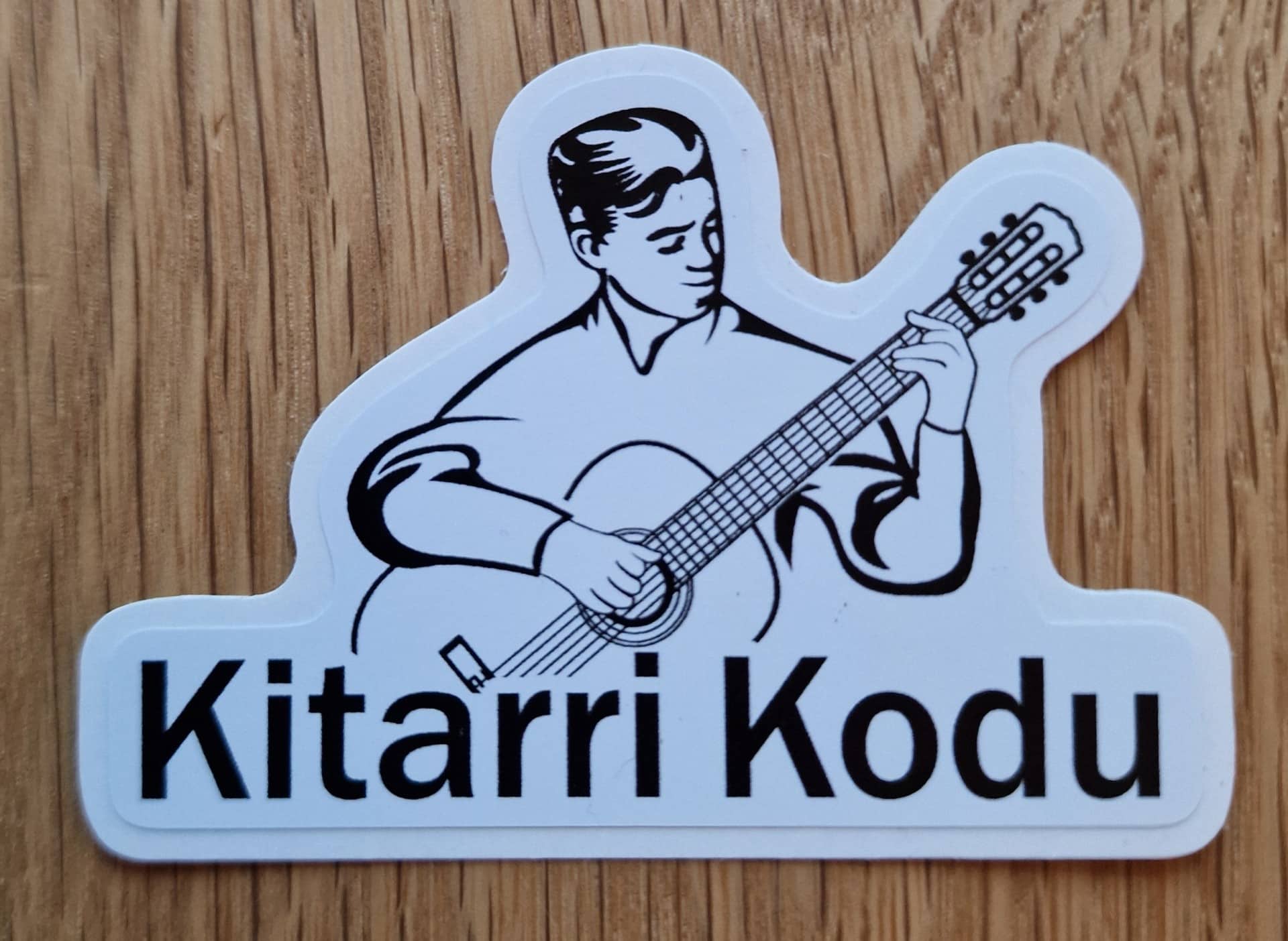 Kitarri Kodu kleeps